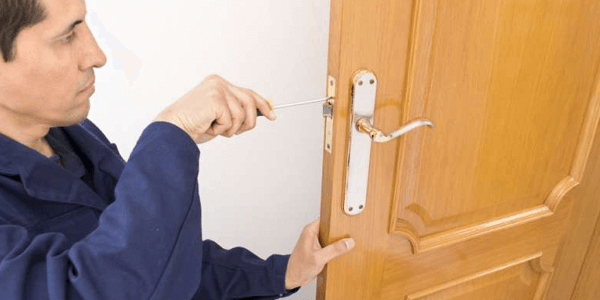 Illustration representing the cost guide for Locksmith
